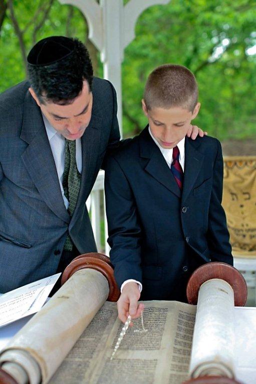 Rabbi Ron Broden for Jewish Ceremonies