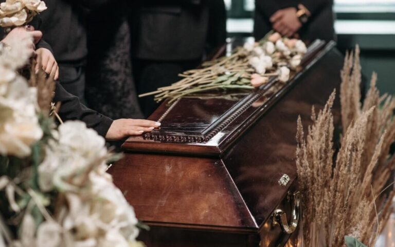 The Importance of a Rabbi in Jewish Memorial Services